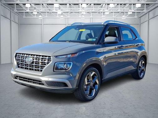 2023 Hyundai VENUE SEL