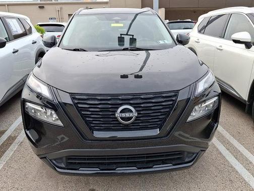 Super Black 2023 Nissan Rogue SV