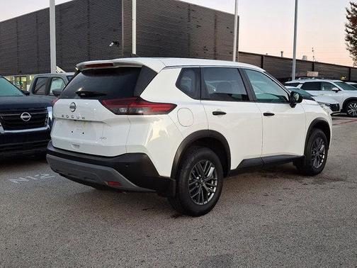 2023 Nissan Rogue S