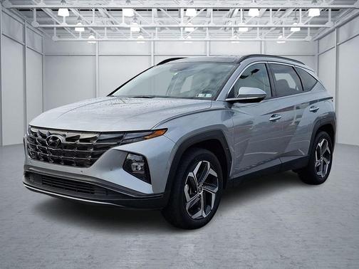 Shimmering Silver 2024 Hyundai TUCSON Limited
