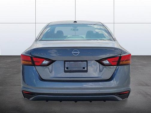 Gun Metallic 2026 Nissan Altima SV FWD