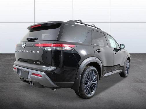 Super Black 2026 Nissan Pathfinder SL