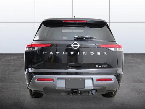 Super Black 2026 Nissan Pathfinder SL