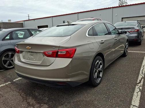 Mineral Gray Metallic 2023 Chevrolet Malibu FWD 1LT