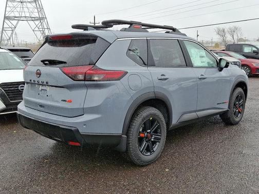 2025 Nissan Rogue Rock Creek