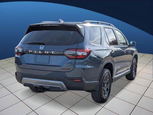 2026 Honda Pilot TrailSport