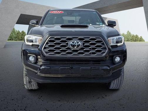 2021 Toyota Tacoma TRD Sport