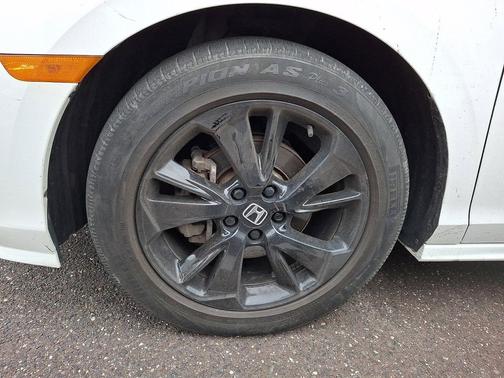 Platinum White Pearl 2024 Honda Odyssey Sport