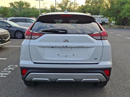 2023 Mitsubishi Eclipse Cross SE