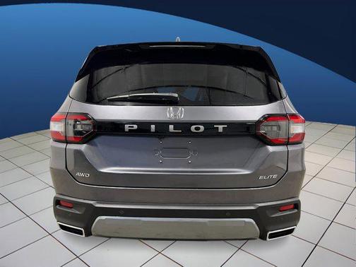 Modern Steel Metallic 2026 Honda Pilot Elite