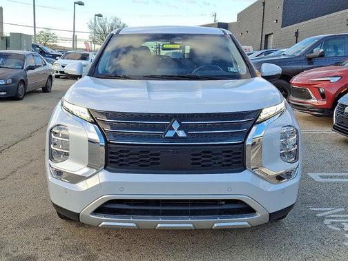 2024 Mitsubishi Outlander SE 2.5 2WD