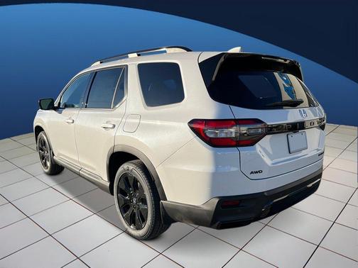 Platinum White Pearl 2026 Honda Pilot Black Edition