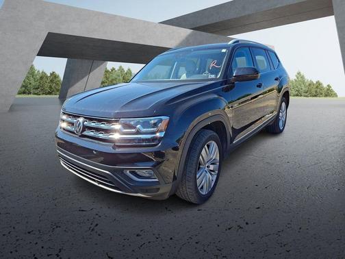 Gray 2019 Volkswagen Atlas 3.6L SEL
