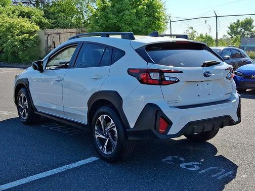Crystal White Pearl 2024 Subaru Crosstrek Premium