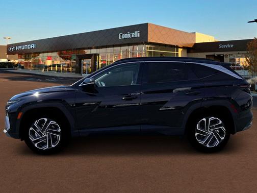 Phantom Black 2026 Hyundai TUCSON Limited