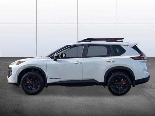 Everest White Pearl Tricoat 2026 Nissan Rogue Rock Creek