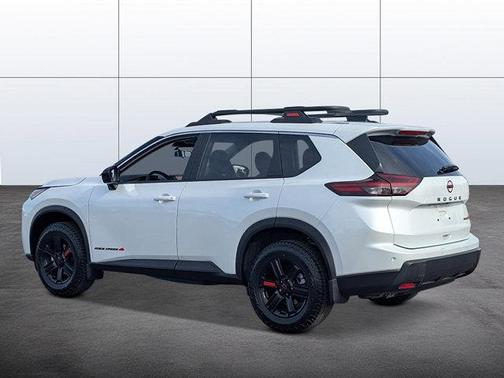 Everest White Pearl Tricoat 2026 Nissan Rogue Rock Creek