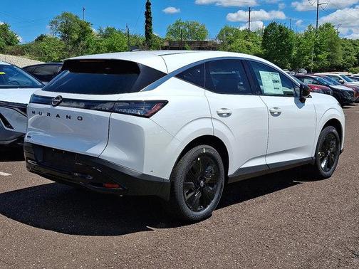 2025 Nissan Murano SV