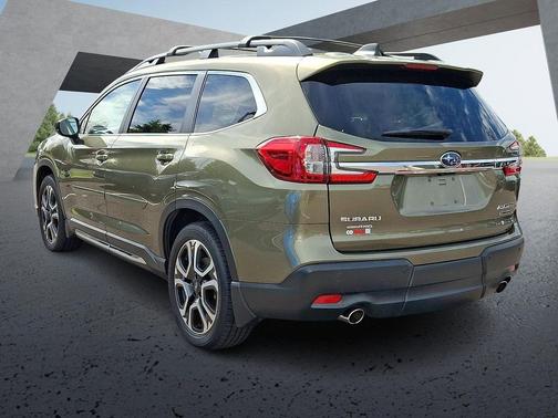 Autumn Green Metallic 2024 Subaru Ascent Limited 7-Passenger