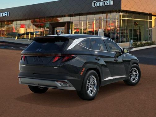 Phantom Black 2026 Hyundai TUCSON SE