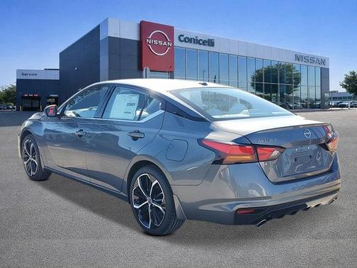 Gun Metallic 2026 Nissan Altima SR FWD