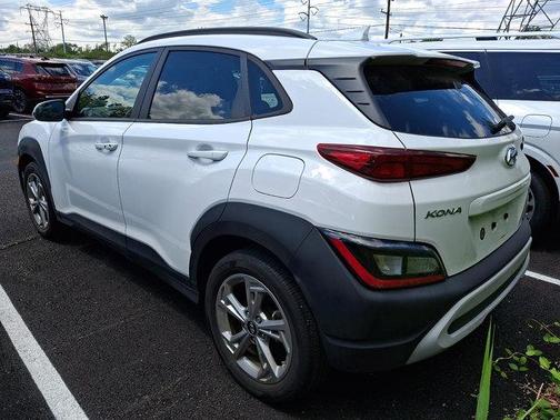 Lunar White 2023 Hyundai KONA SEL