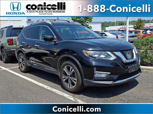 Magnetic Black 2017 Nissan Rogue SL