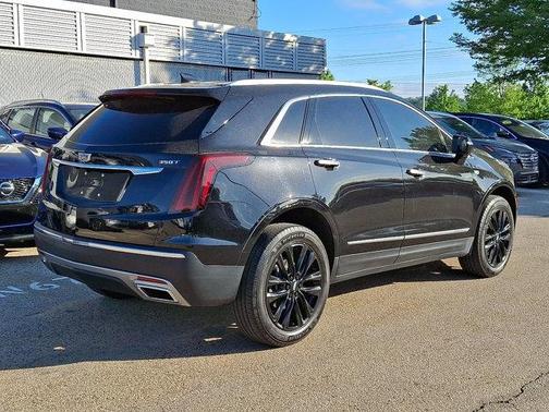 2022 Cadillac XT5 Premium Luxury