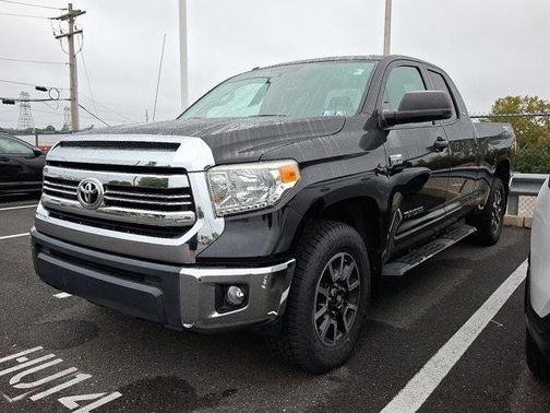2016 Toyota Tundra SR5