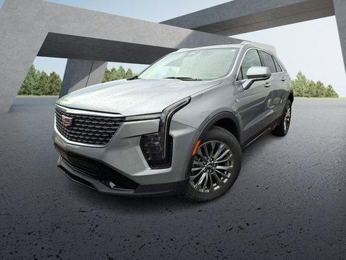 Argent Silver Metallic 2025 Cadillac XT4 Premium Luxury