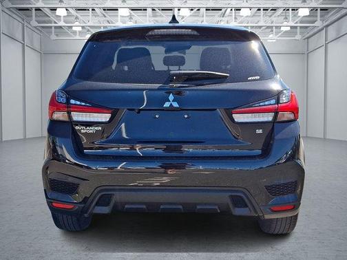 Labrador Black Pearl 2024 Mitsubishi Outlander Sport SE