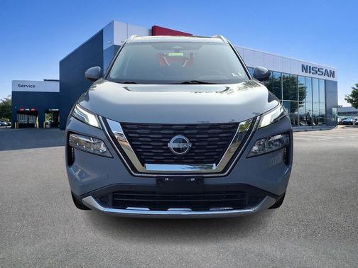 Boulder Gray Pearl 2023 Nissan Rogue Platinum