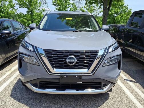 Boulder Gray Pearl 2023 Nissan Rogue Platinum