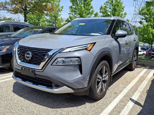 Boulder Gray Pearl 2023 Nissan Rogue Platinum