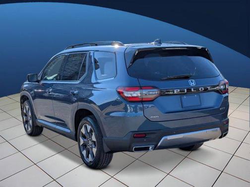 2026 Honda Pilot Touring 8-Passenger