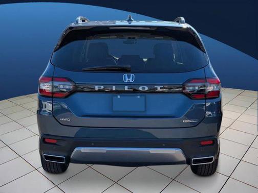 2026 Honda Pilot Touring 8-Passenger