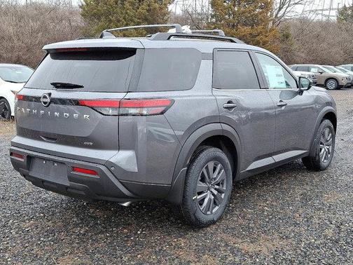 2025 Nissan Pathfinder SV 4WD