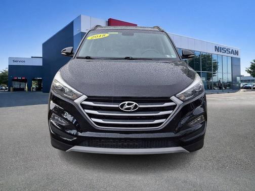 Black Noir Pearl 2018 Hyundai TUCSON Value