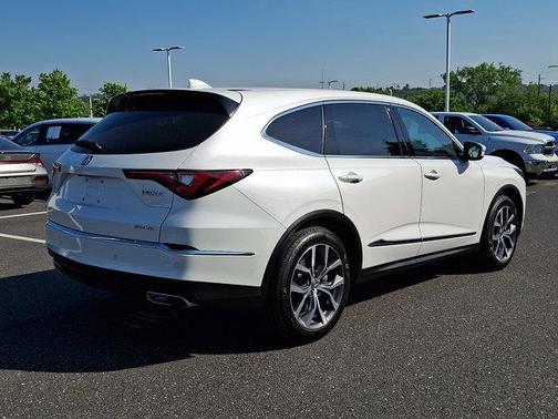 Platinum White Pearl 2024 Acura MDX Technology Package