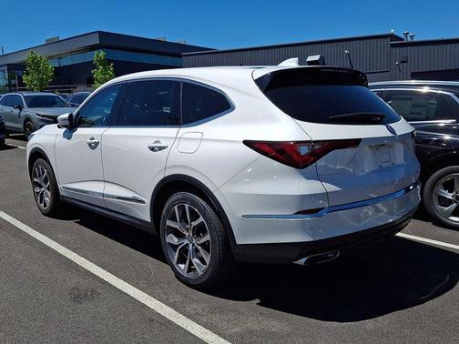 Platinum White Pearl 2024 Acura MDX Technology Package