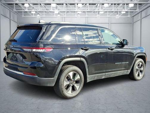 2024 Jeep Grand Cherokee 4xe Base