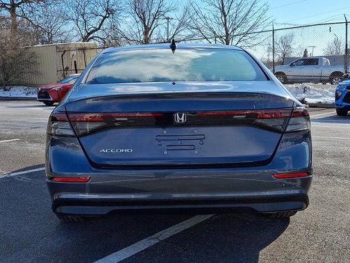 2023 Honda Accord LX 1.5T