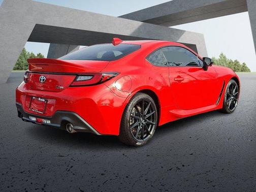 2024 Toyota GR86 Premium