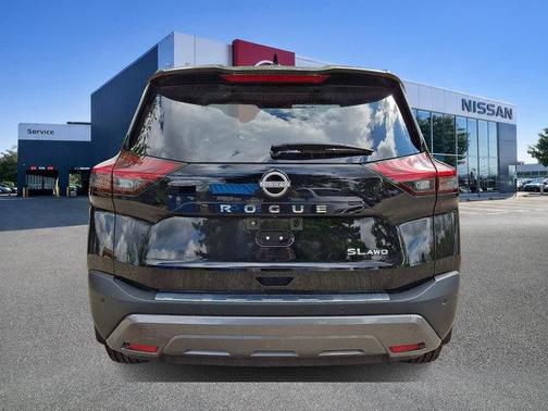 Super Black 2023 Nissan Rogue SL