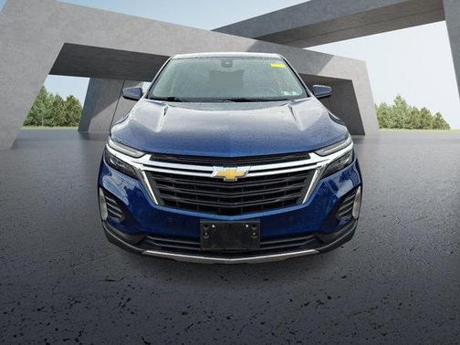 Blue Glow Metallic 2023 Chevrolet Equinox 1LT