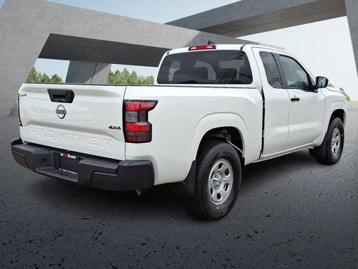 2025 Nissan Frontier S