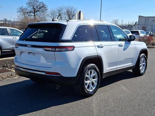 2023 Jeep Grand Cherokee Limited X