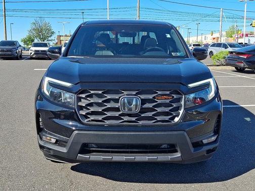 Crystal Black Pearl 2025 Honda Ridgeline TrailSport