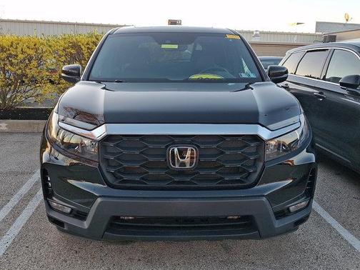 Crystal Black Pearl 2023 Honda Passport AWD EX-L