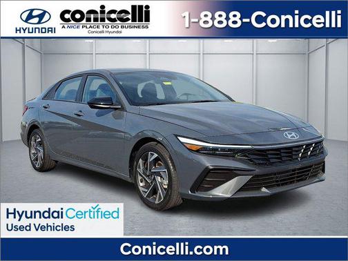Ecotronic Gray 2025 Hyundai ELANTRA Sport